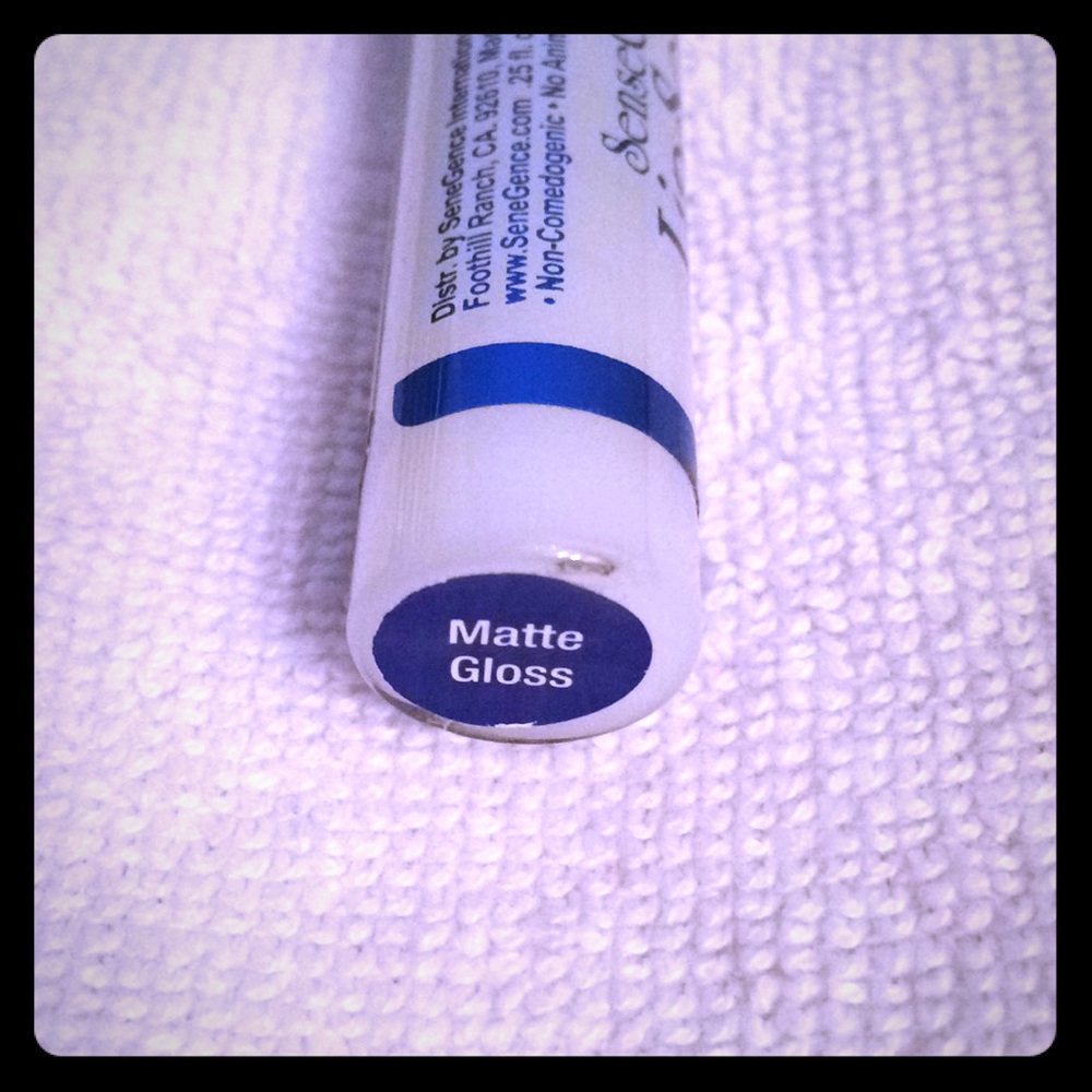 LipSense Matte Gloss New!